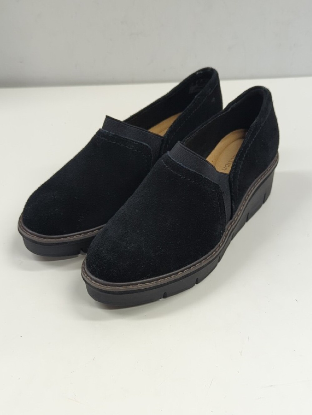 New Clarks Airabell Mid Slip-On Loafers Women's Size 7